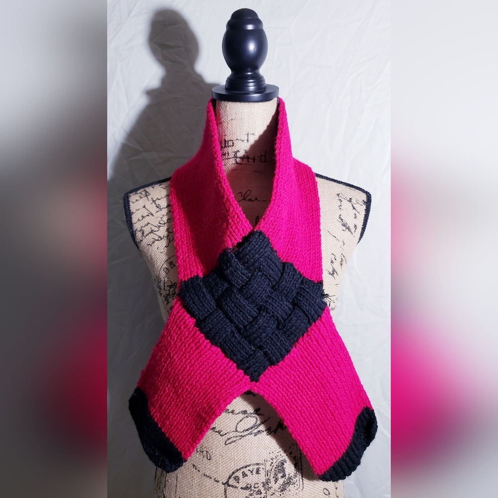 Handmade Magenta and Black One-Piece Pullover Knit Scarf